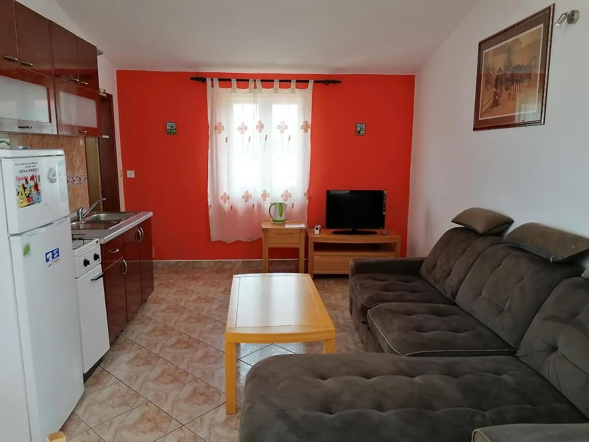 Apartments Villa Venera Razanac